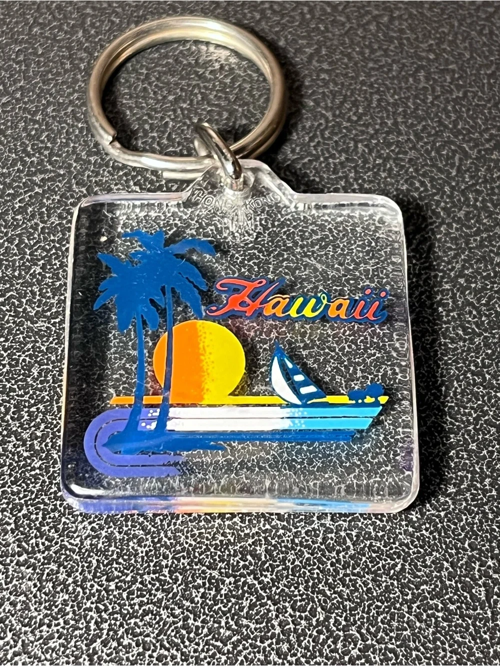 Hawaii Sunset Acrylic Keychain with Palm Tree and Sailboat, Travel, Souvenirs